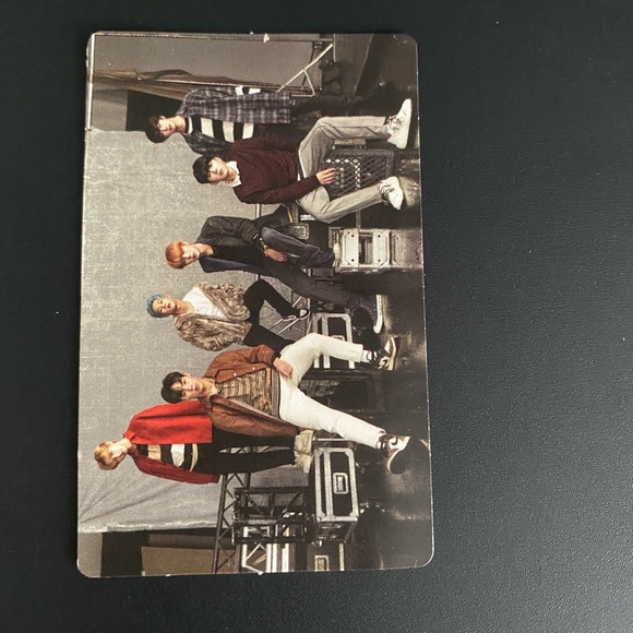 KPOP MONSTA X - SHOWNU AND HYUNGWON - PHOTOCARDS - Picture 4 of 5